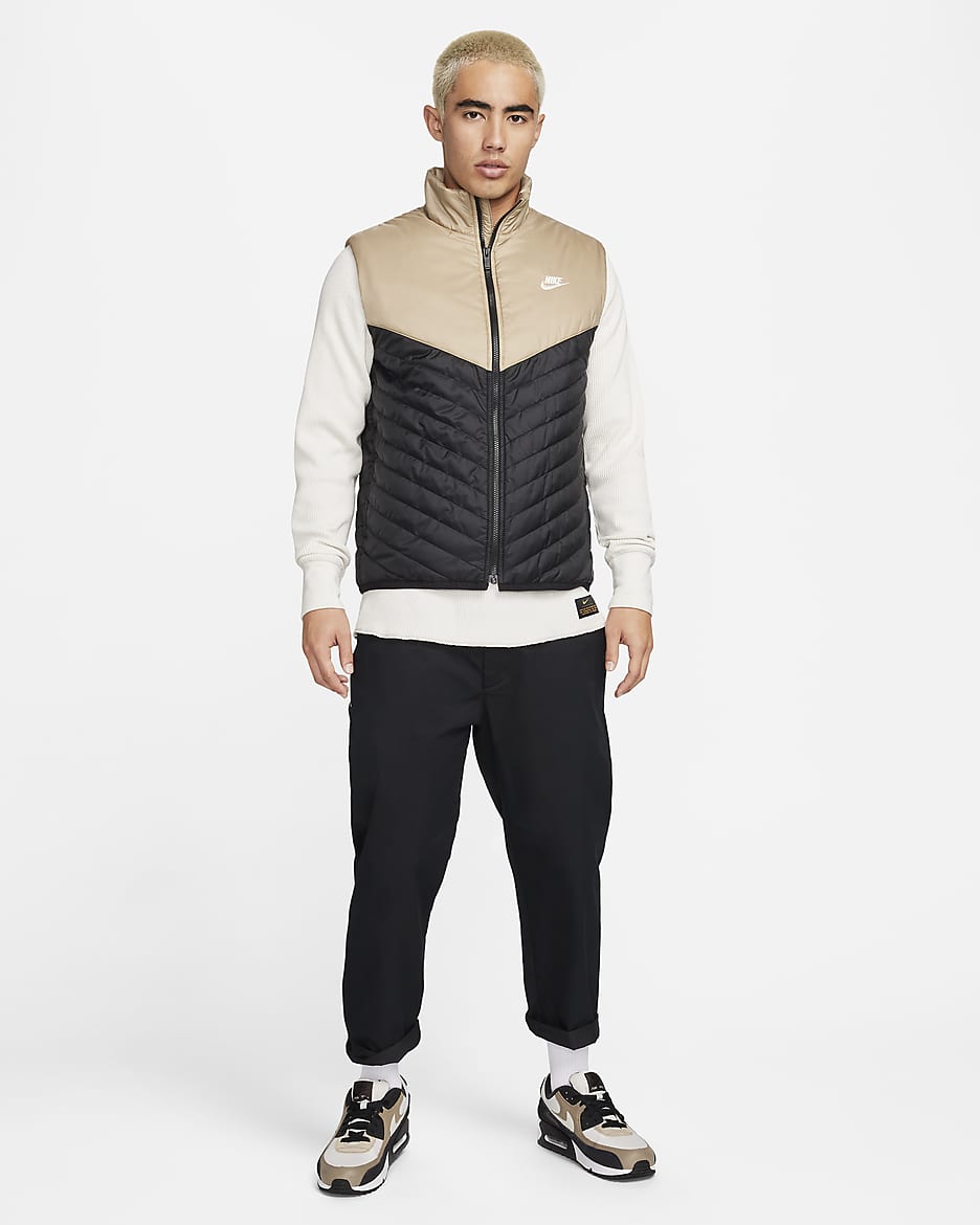 新品タグ付ナイキ Therma-FIT ウィンドランナー メンズ アウター NIKE（ナイキ）の「ナイキ スポーツウェア ウィンドランナー